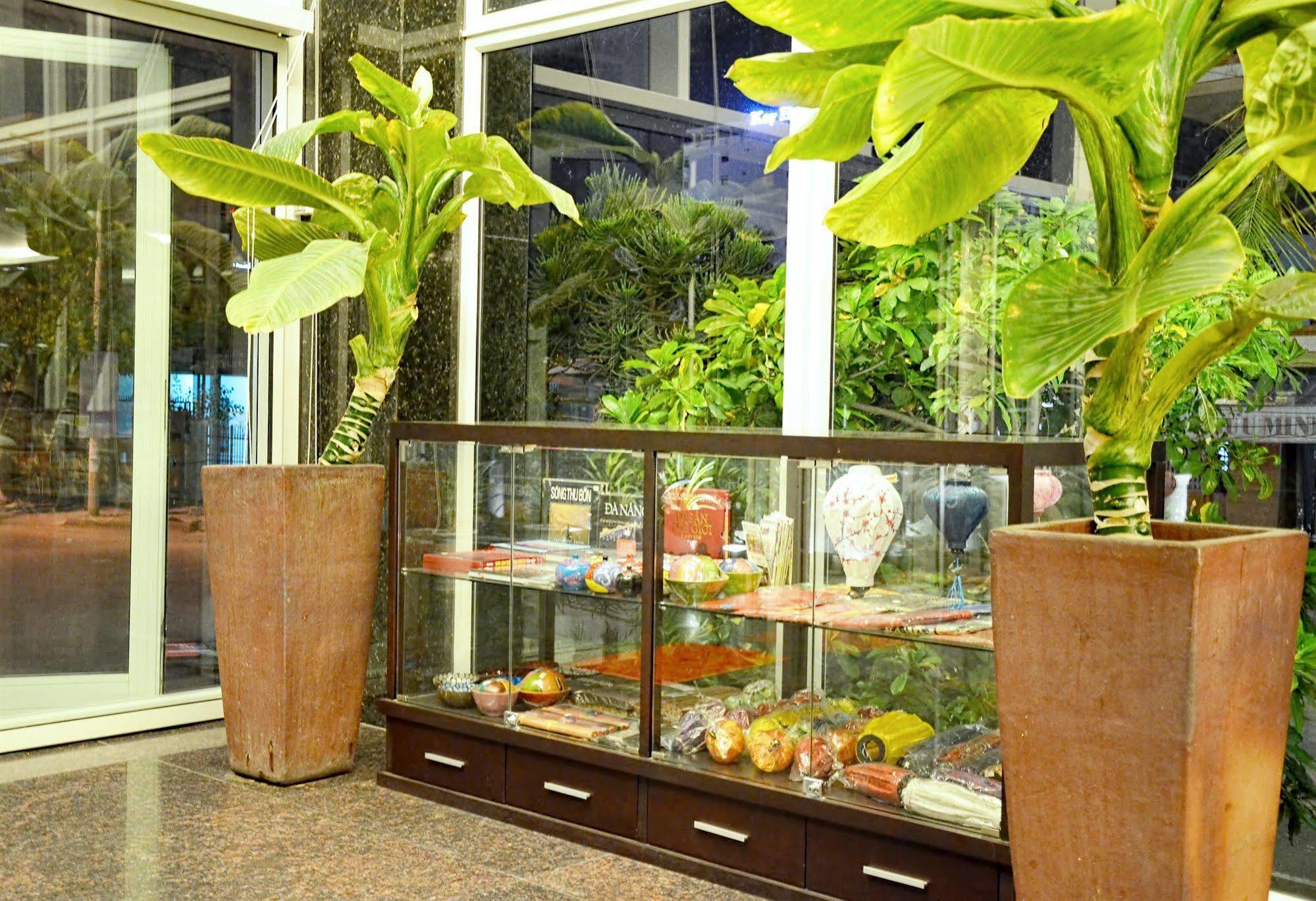 D&C Hotel Đà Nẵng Kültér fotó