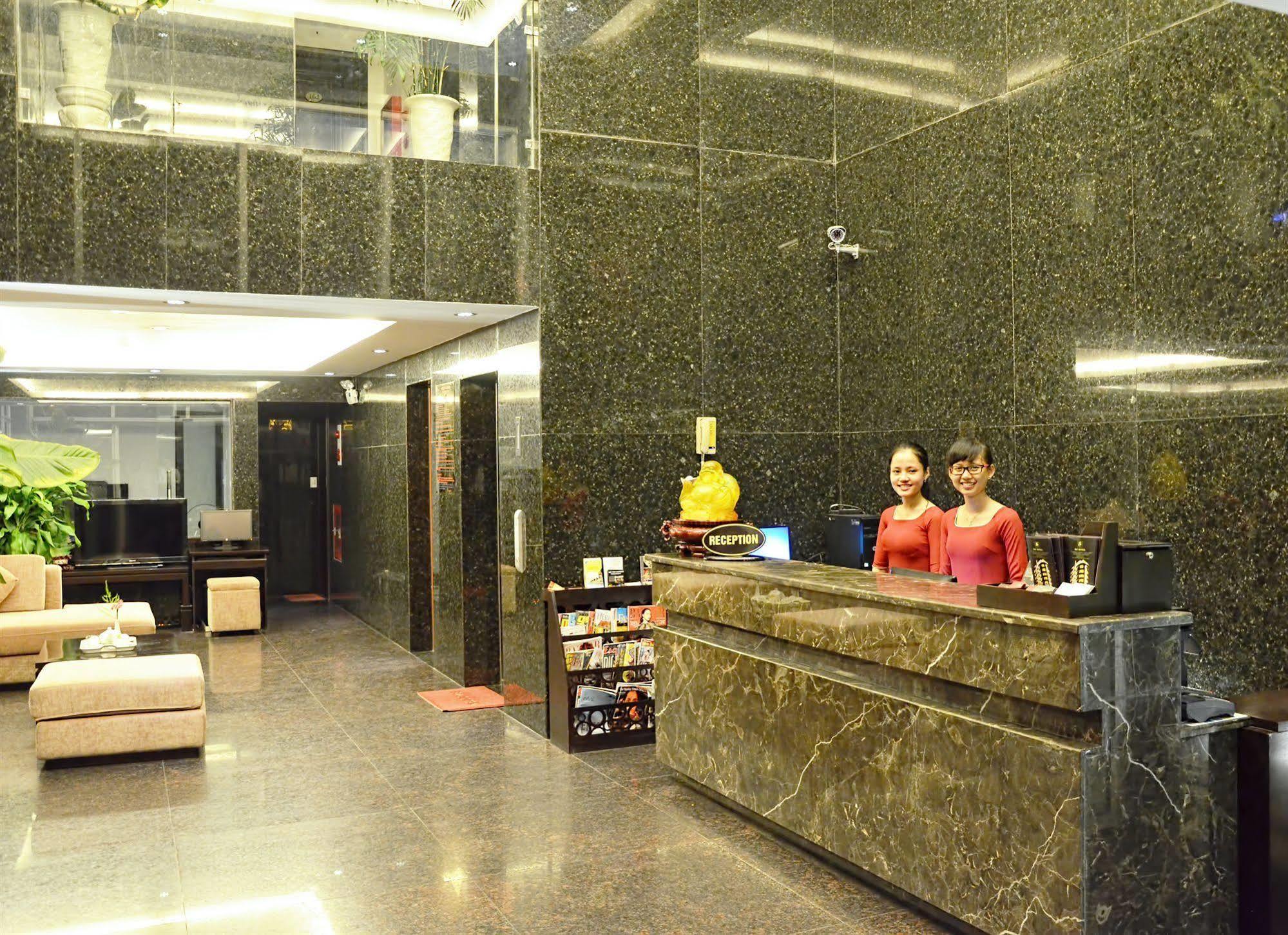 D&C Hotel Đà Nẵng Kültér fotó