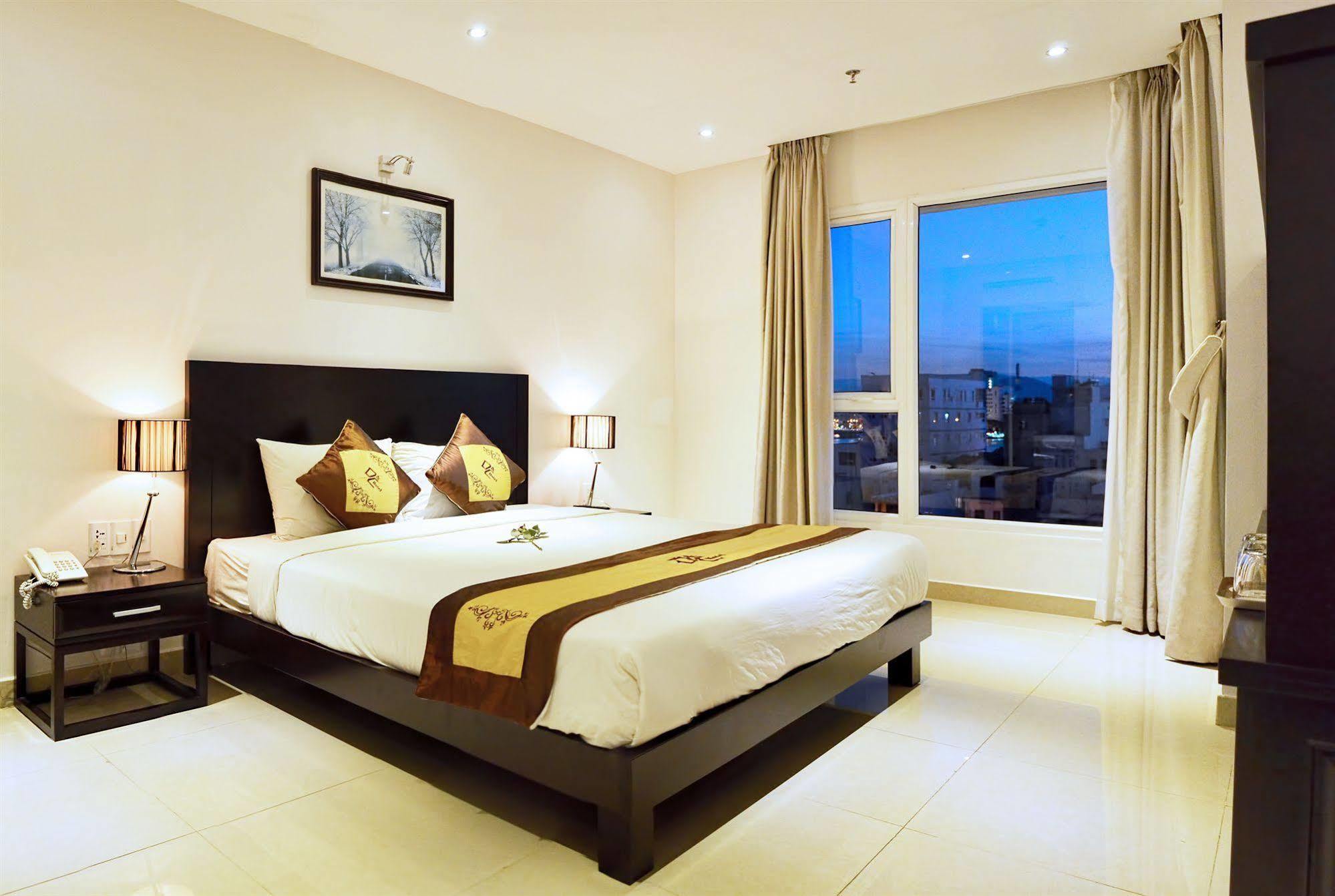 D&C Hotel Đà Nẵng Kültér fotó