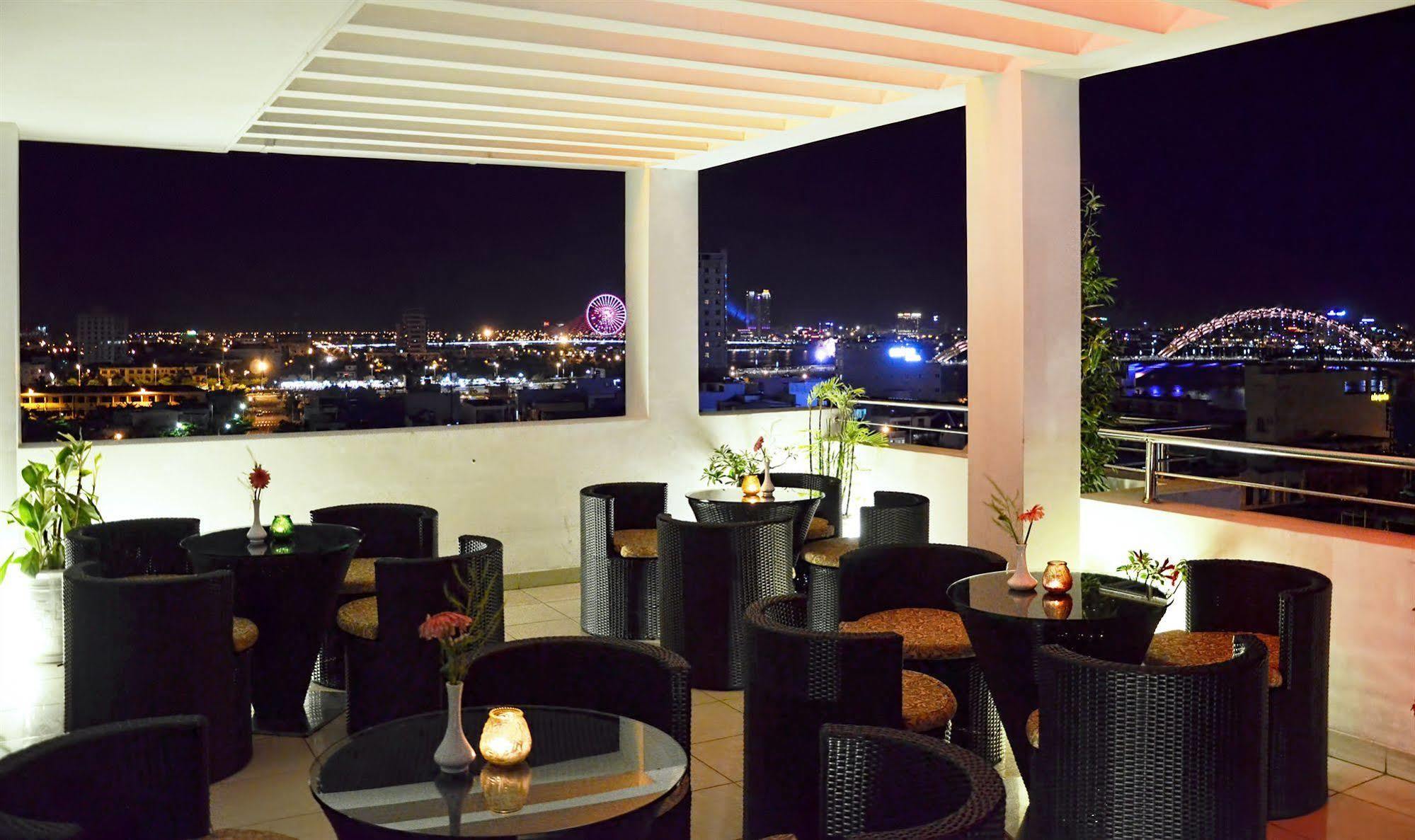 D&C Hotel Đà Nẵng Kültér fotó
