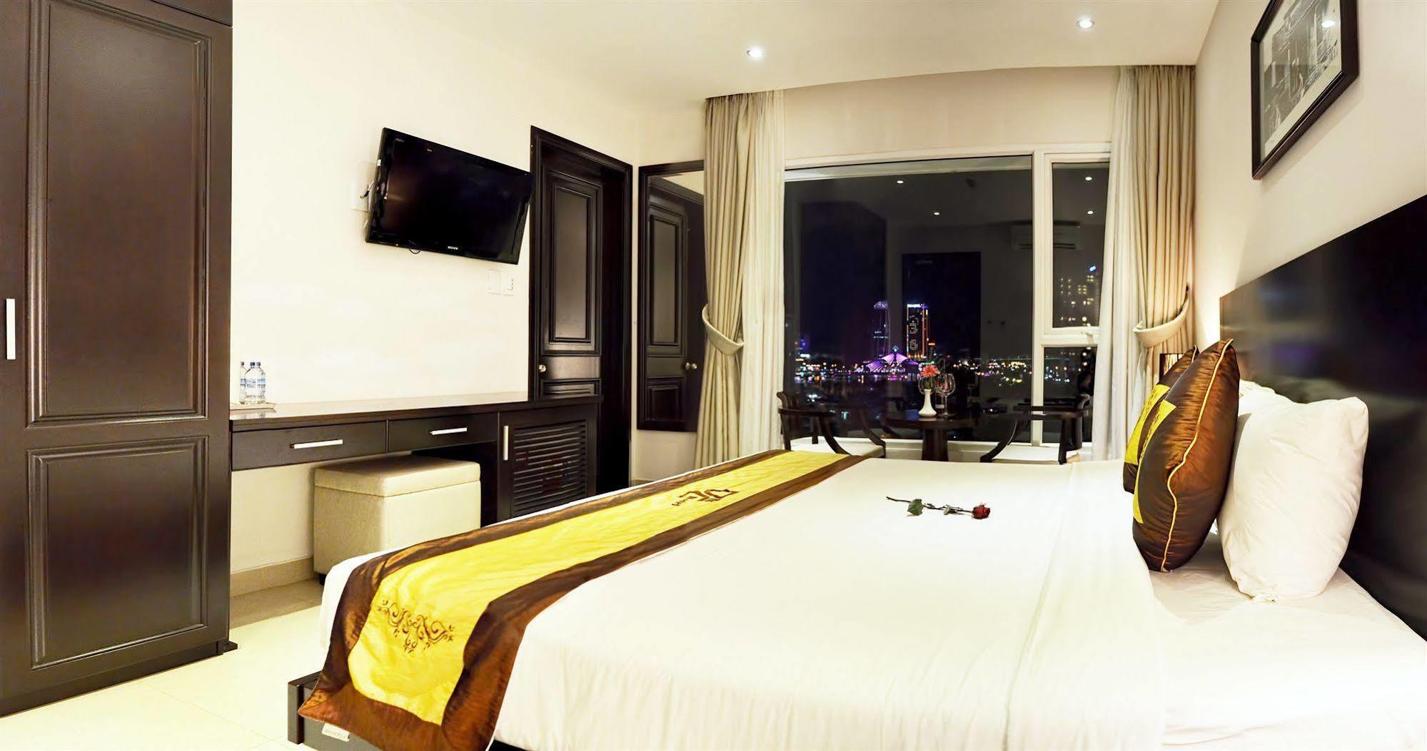 D&C Hotel Đà Nẵng Kültér fotó